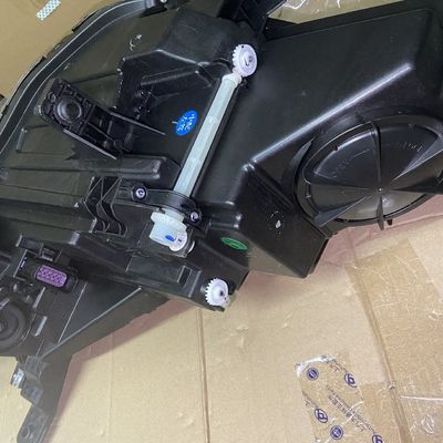 2019- Modelo MG HS Faróis de baixa configuração à esquerda com o número OEM 10419993