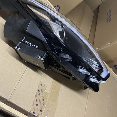 MG ZS 2019 Farol esquerdo e direito branco OE 10550754 para instalação de automóveis MG SAIC Plástico