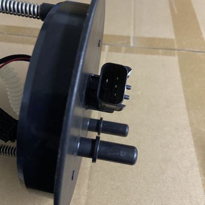 Conjunto de bomba de combustível Maxus V80 LDV em plástico e aço com OE C00139275