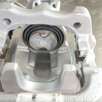 Instalação de automóveis MG SAIC cilindro da roda traseira do travão direito para MG GS OE 10142324