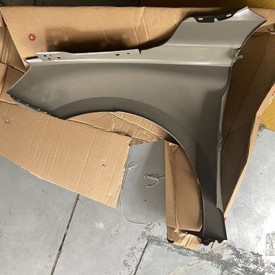 Peças sobressalentes para automóveis MG SAIC Painel do guarda-roupa dianteiro direito do automóvel com OEM NO 10766122-SEPP