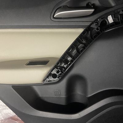Montagem do painel de guarnição da porta traseira OE para o produto MG GS 10103252-ESC de melhor classificação