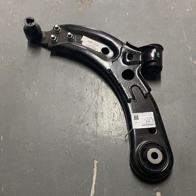 OE 10228100 10228200 Braço de comando anterior inferior para MG ZS Direito e esquerdo